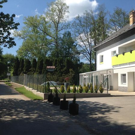 Penzion Zelena Zahrada Kladenske Rovne Exterior foto